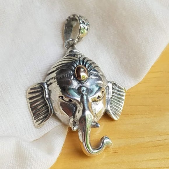 Gold & Silver Handmade Ganesha Elephant Pendant Bali Spiritual Namaste Tarot - Picture 1 of 6